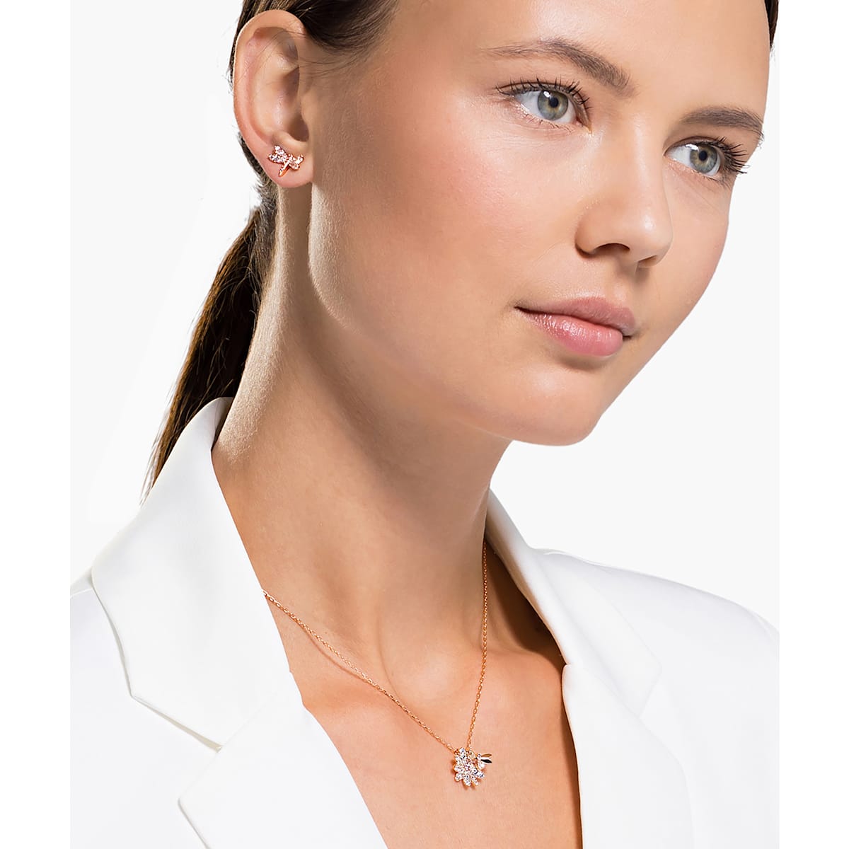 eternal-flower-set-fly