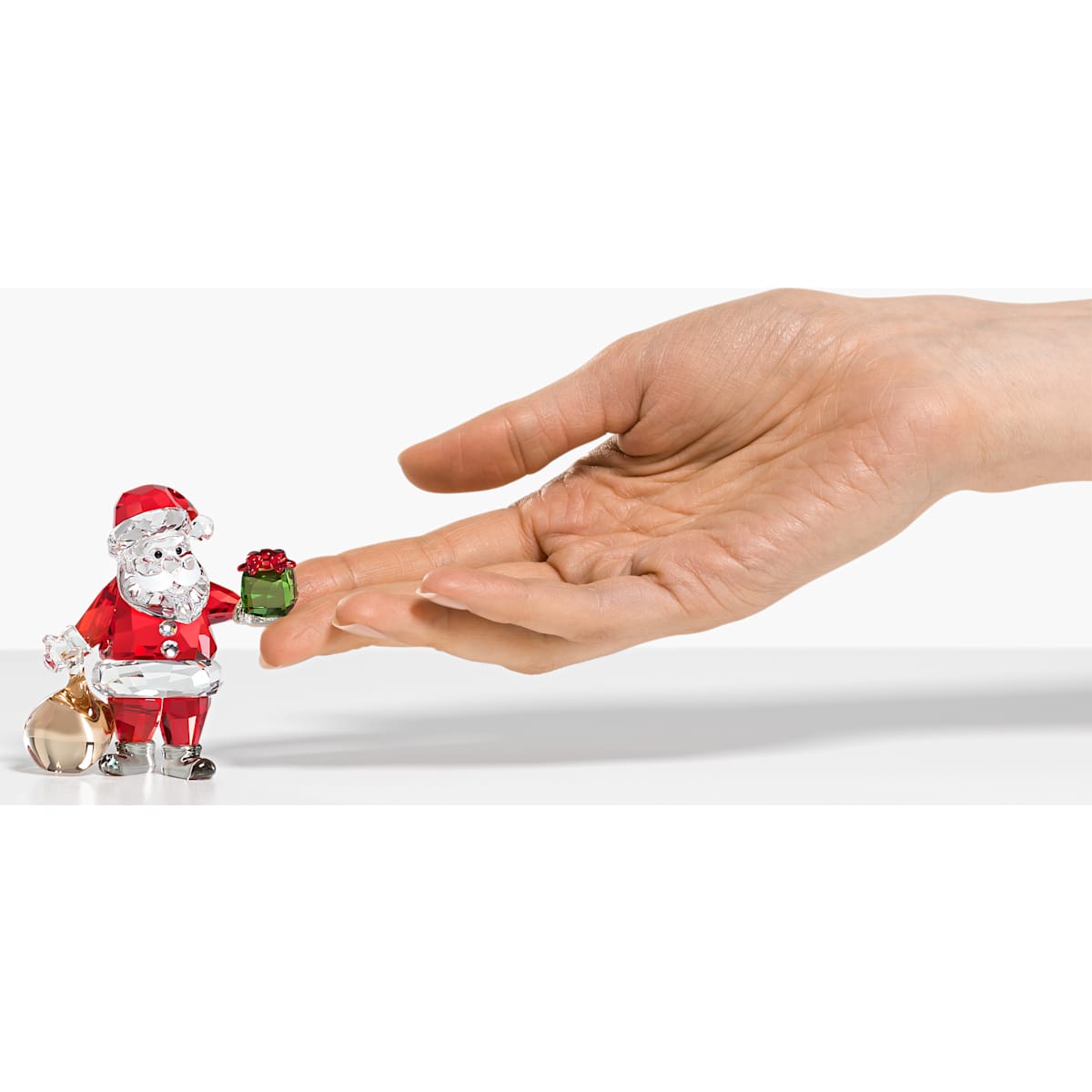 JOYFUL:SANTA CLAUS WITH GIFT BAG