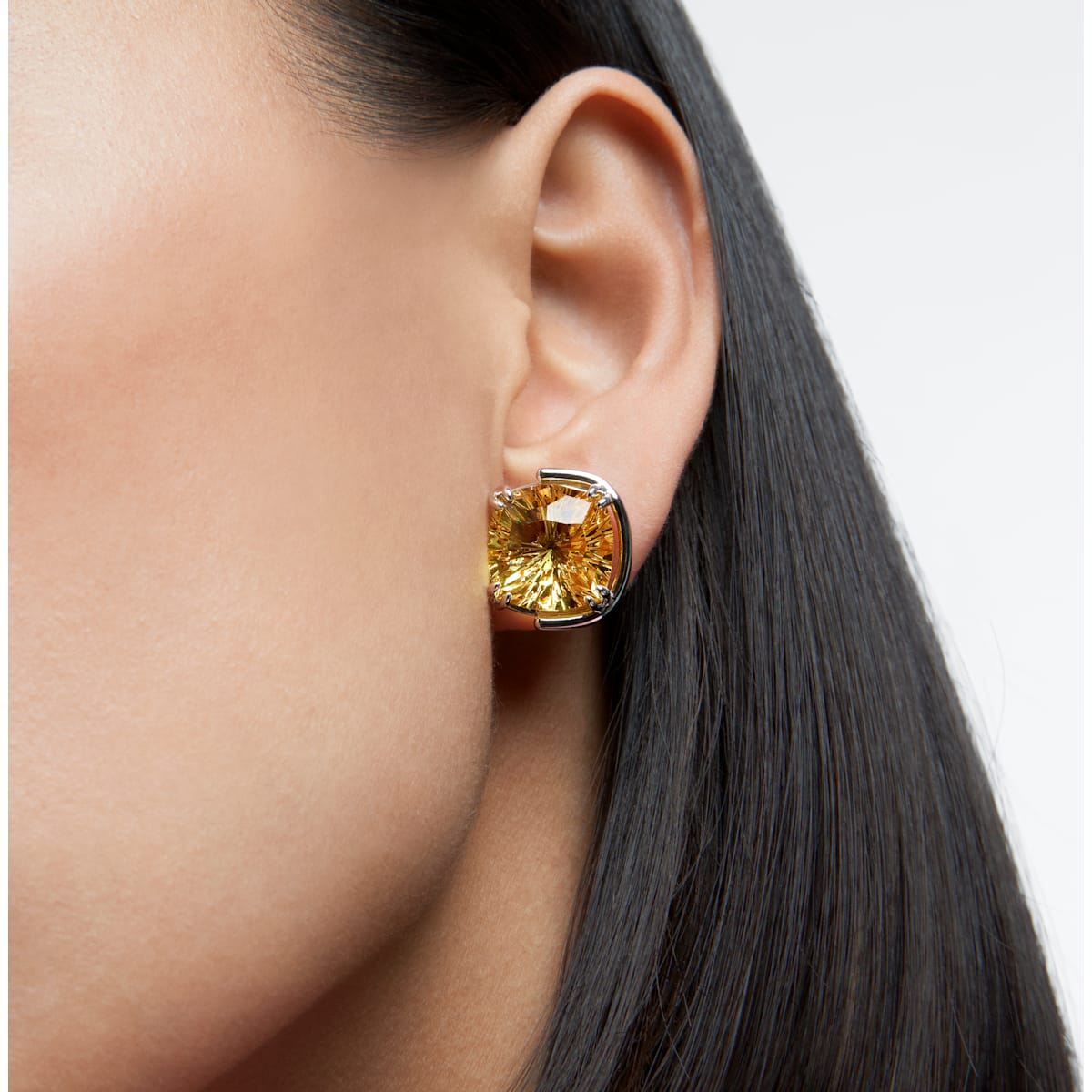 Swarovski - Harmonia Ohrstecker, Kristalle im Kissenschliff, Gelb, Rhodiniert - CRYSTAL UNTERBERGER
