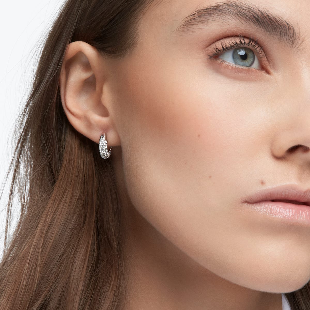 Swarovski - Dextera Kreolen, Pave, Weiss, Rhodiniert - CRYSTAL UNTERBERGER