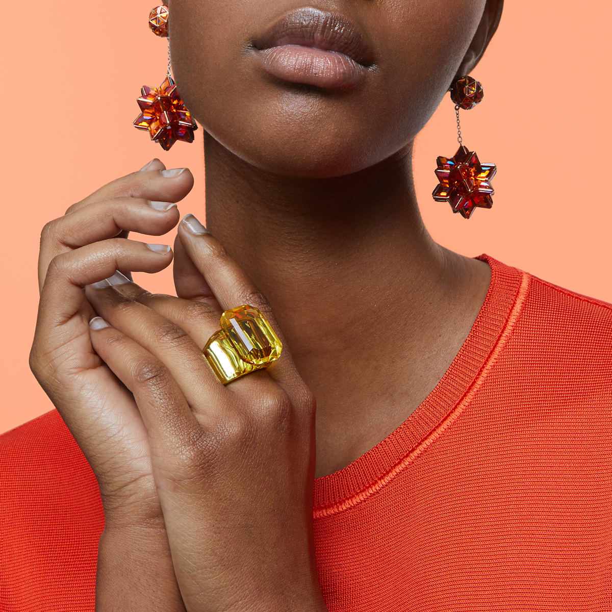 Swarovski - Curiosa Drop-Ohrhänger, Geometrische Kristalle, Rosa, Rosegold-Legierungsschicht - CRYSTAL UNTERBERGER