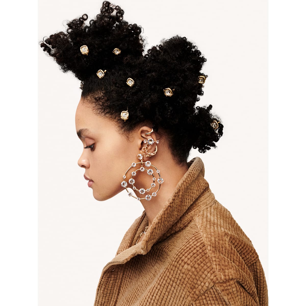 Swarovski - Constella Ohrclips, Rund, Weiss, Goldlegierungsschicht - CRYSTAL UNTERBERGER