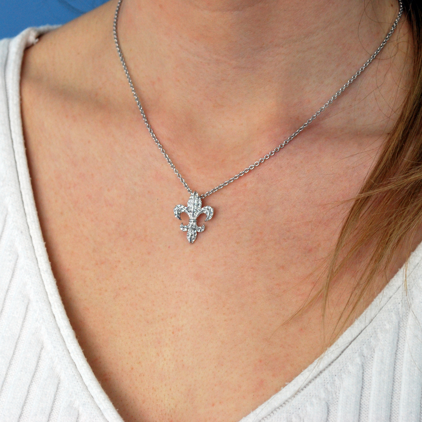 CRYSTALP - Lily Anhänger mit Kette - CRYSTAL UNTERBERGER