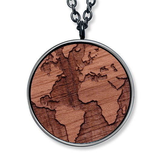 Wooden Earth Anhänger mit Kette Produktfoto