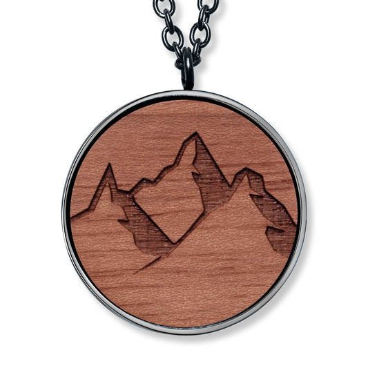 Mountain Edges Anhänger mit Kette Produktfoto