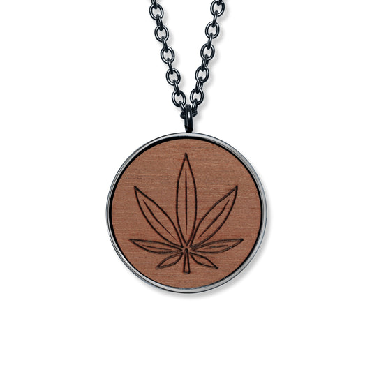 CRYSTALP - Men Wooden Hemp Pendant - CRYSTAL UNTERBERGER