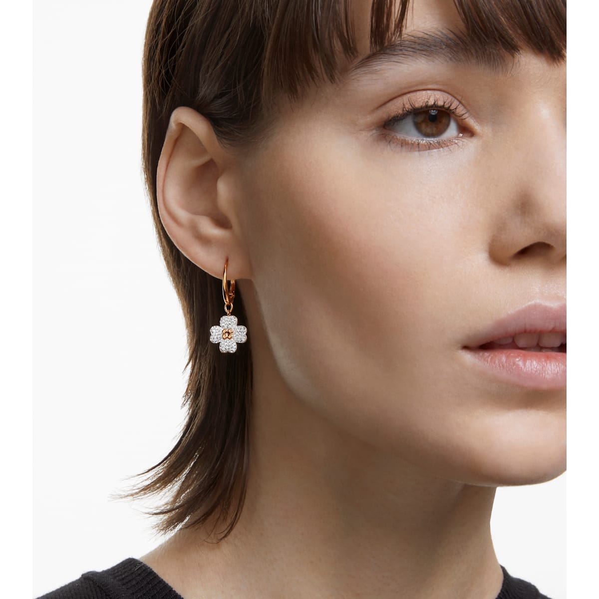 Swarovski - Latisha Kreolen Blume, Weiß, Roségold-Legierungsschicht - CRYSTAL UNTERBERGER