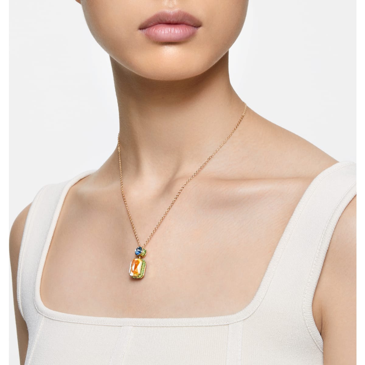 Swarovski - Orbita Anhänger, Oktagon-Schliff, Mehrfarbig, Goldlegierungsschicht - CRYSTAL UNTERBERGER