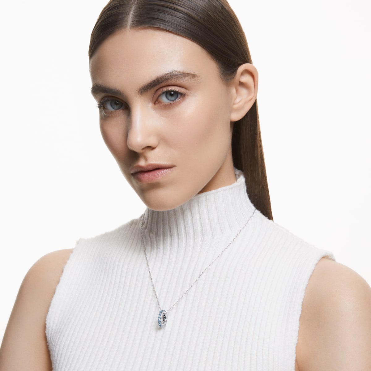 Swarovski - Exalta Anhänger Blau, Rhodiniert - CRYSTAL UNTERBERGER