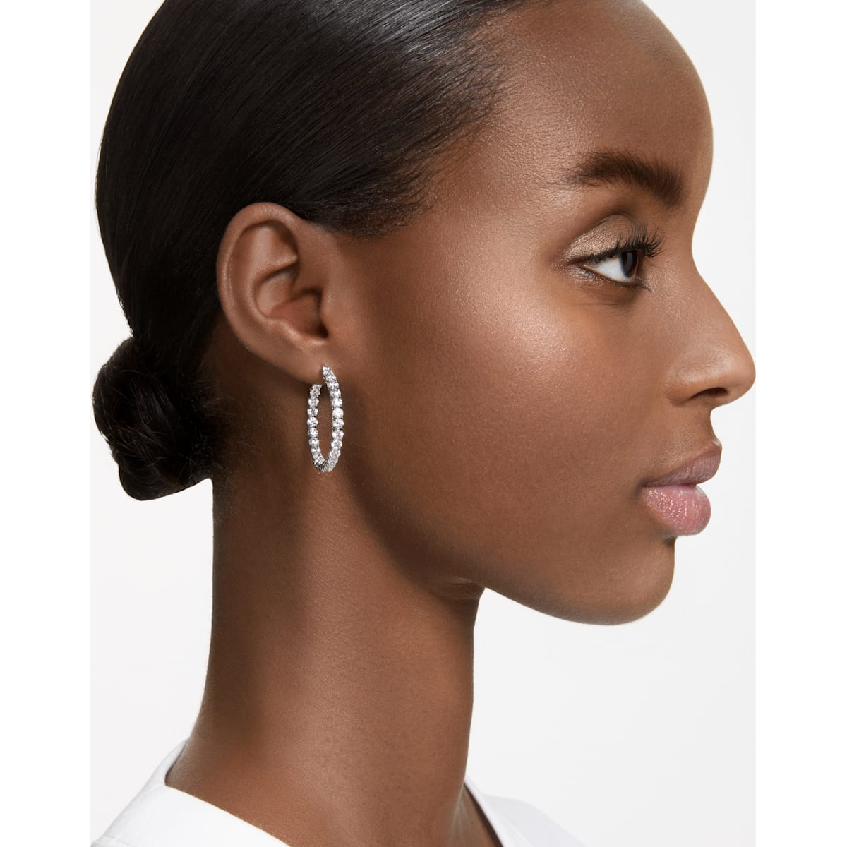 MATRIX:OHRSTECKER HOOP MWHI/RHS - CRYSTAL UNTERBERGER