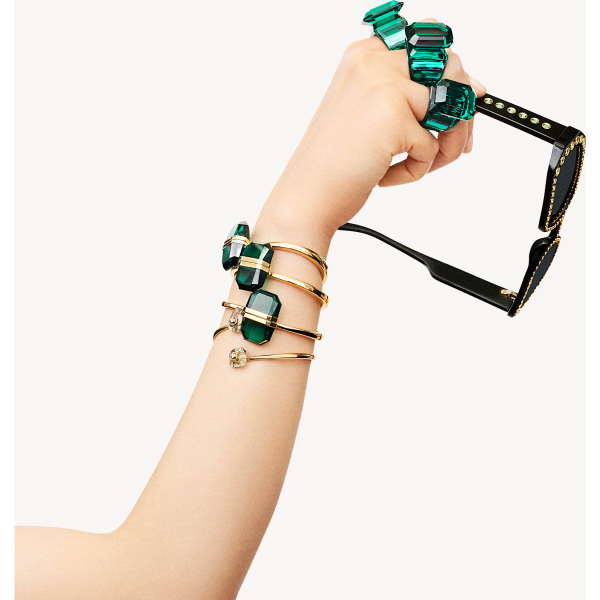 Swarovski - Numina Armreif, Grau, Goldlegierungsschicht - CRYSTAL UNTERBERGER