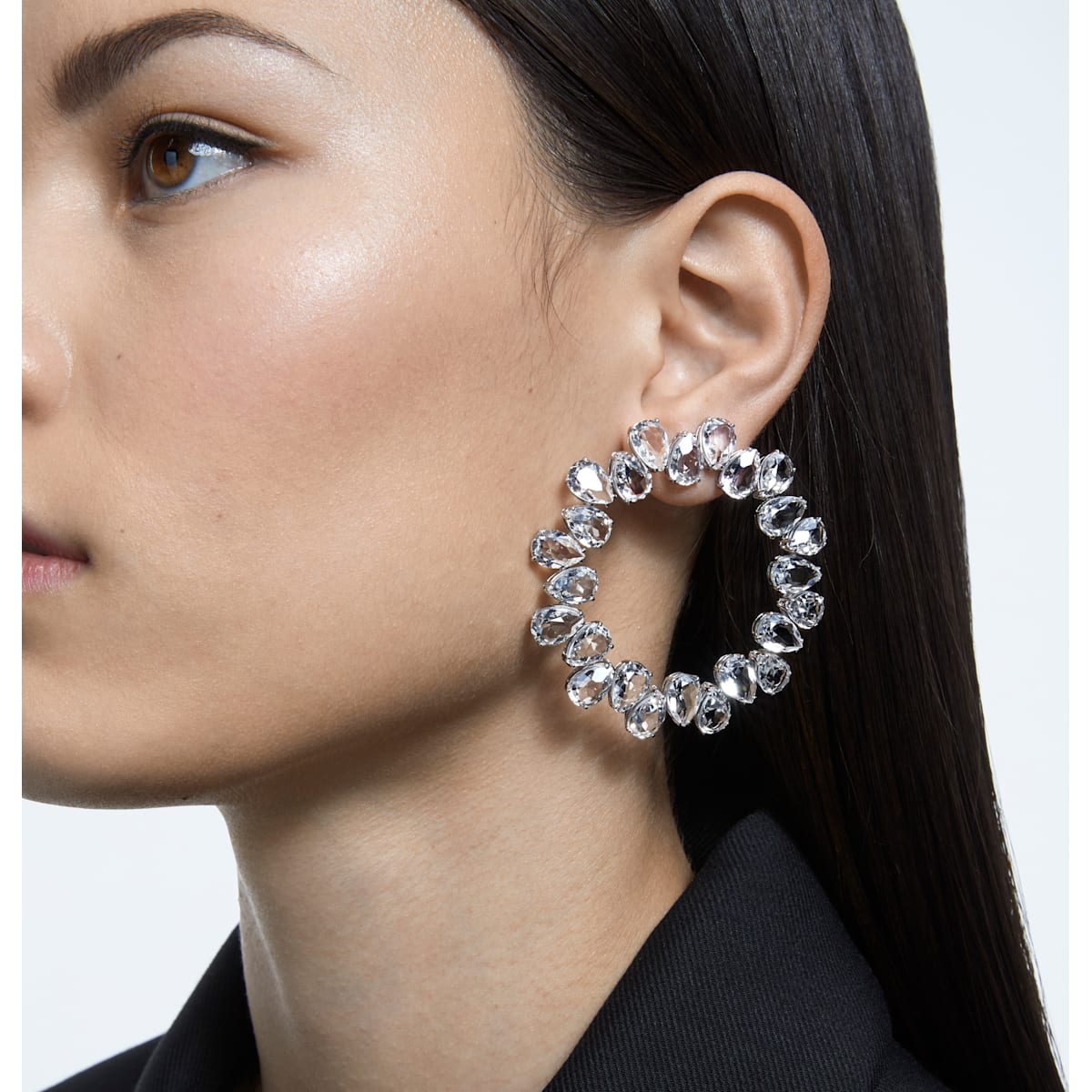 Swarovski - Millenia Ohrringe, Rund, Kristalle im Pear-Schliff, Groß, Weiß, Rhodiniert - CRYSTAL UNTERBERGER
