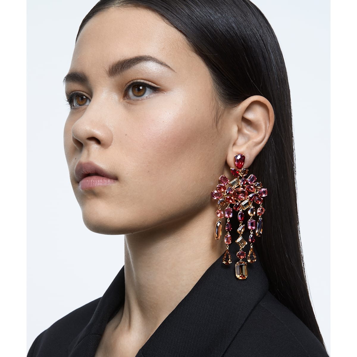 Swarovski - Gema Ohrclips, Chandelier-Ohrringe, Mehrfarbig, Goldlegierungsschicht - CRYSTAL UNTERBERGER