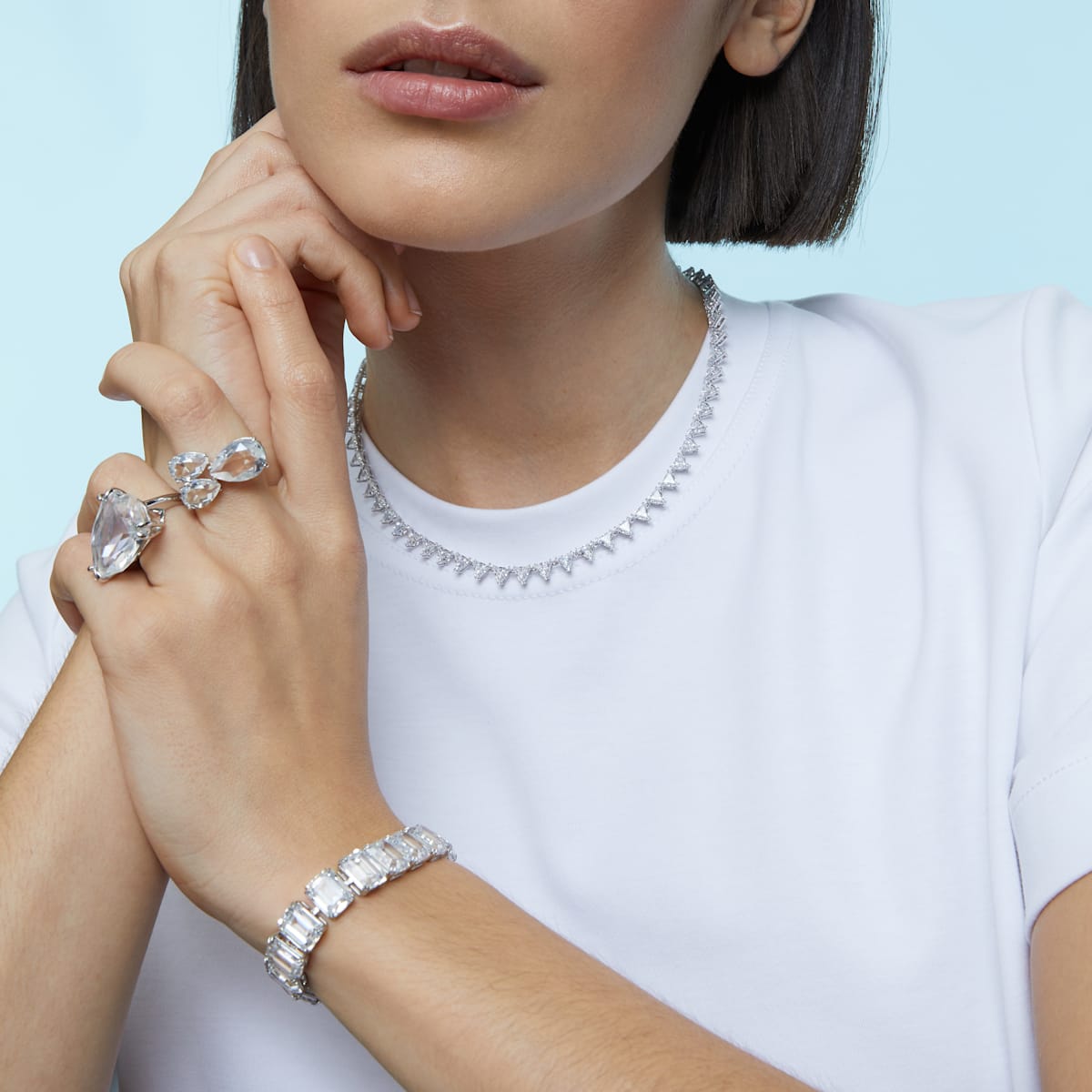 Swarovski - Millenia Cocktail Ring, Kristalle im Tropfenschliff, Weiß, Rhodiniert - CRYSTAL UNTERBERGER