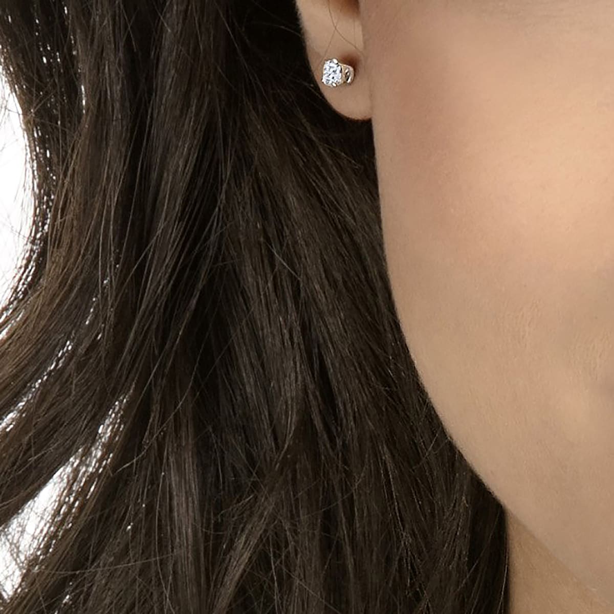 Swarovski - Attract Ohrstecker, Rund, Klein, Weiss, Rhodiniert - CRYSTAL UNTERBERGER