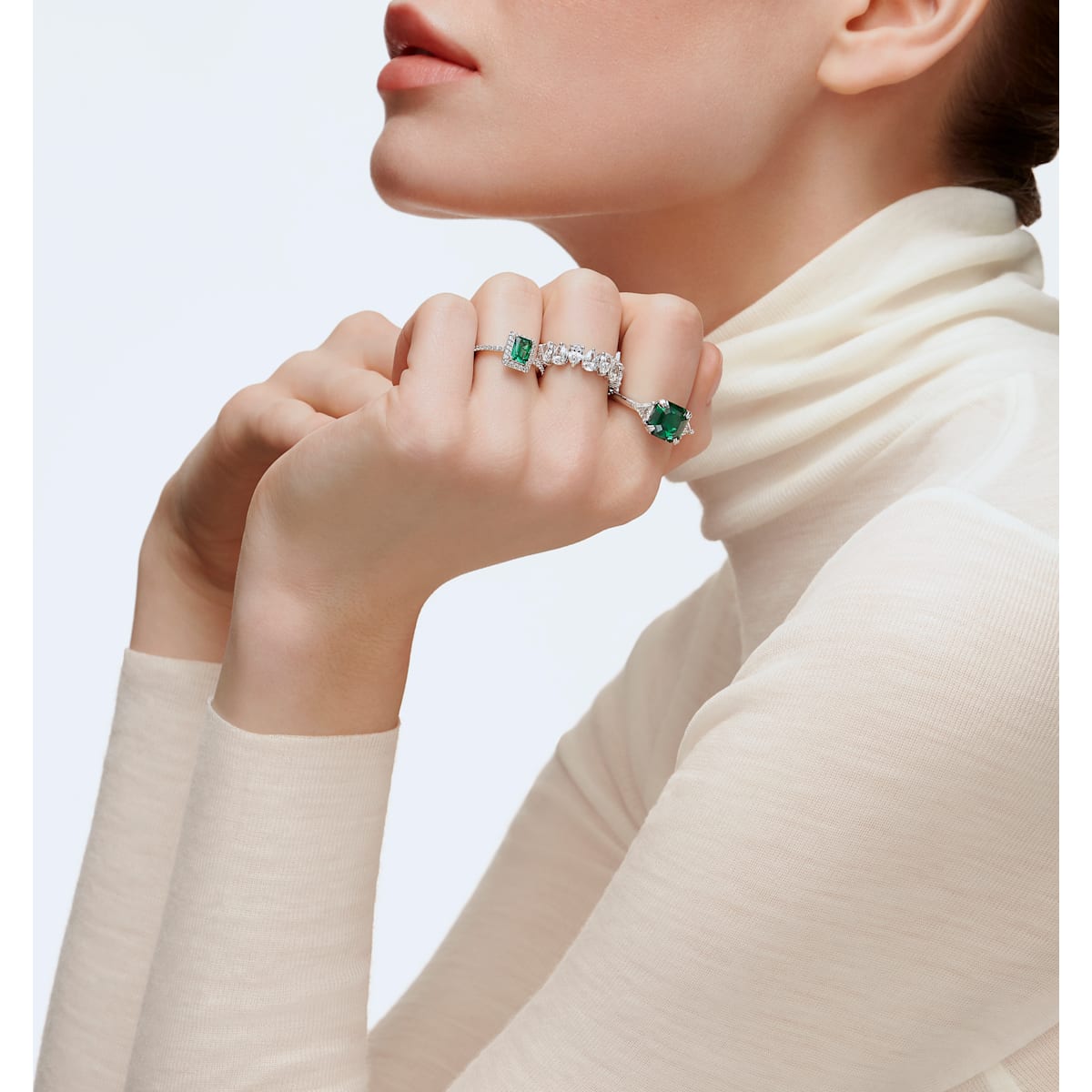 Swarovski - Vittore Breiter Ring, Kristalle im Tropfenschliff, Rhodiniert - CRYSTAL UNTERBERGER