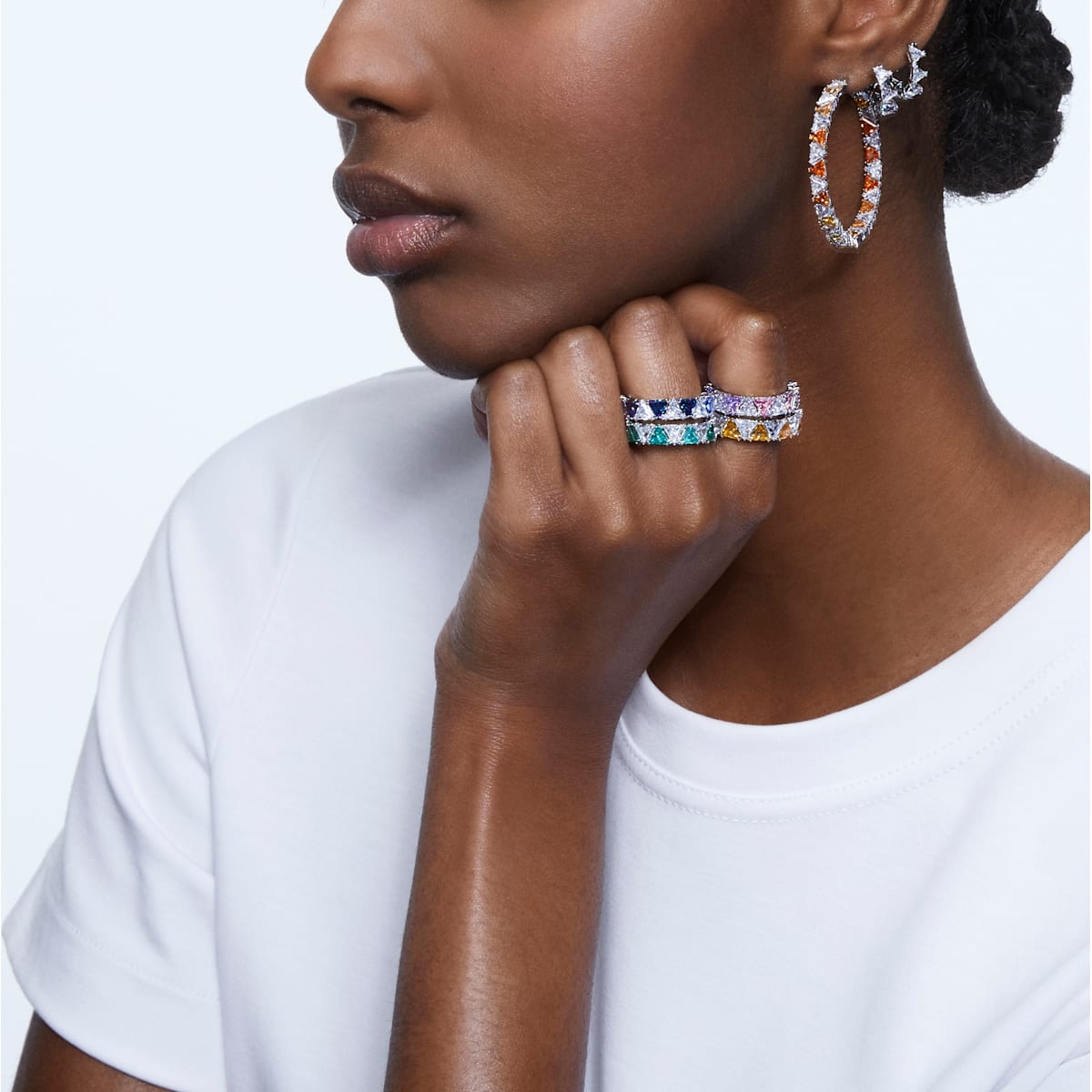 Swarovski - Millenia Cocktail Ring, Kristalle im Trilliant-Schliff, Blau, Rhodiniert - CRYSTAL UNTERBERGER