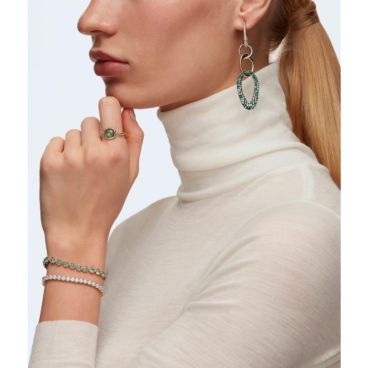 Swarovski - Tennis Deluxe Armband, Rund, Weiss, Goldlegierungsschicht - CRYSTAL UNTERBERGER